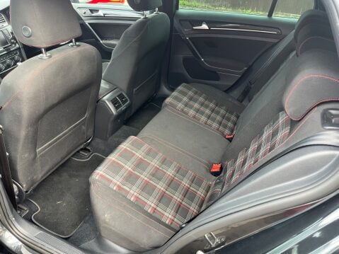 Volkswagen Golf 2.0 GTI DSG AUTOMATIC 7