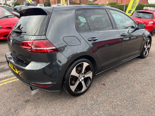 Volkswagen Golf 2.0 GTI DSG AUTOMATIC 