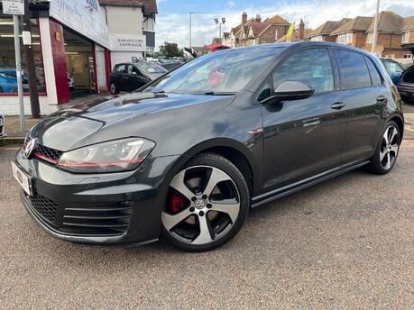 Volkswagen Golf 2.0 GTI DSG AUTOMATIC