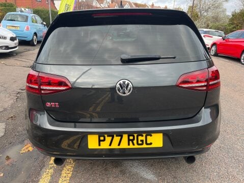 Volkswagen Golf 2.0 GTI DSG AUTOMATIC 5