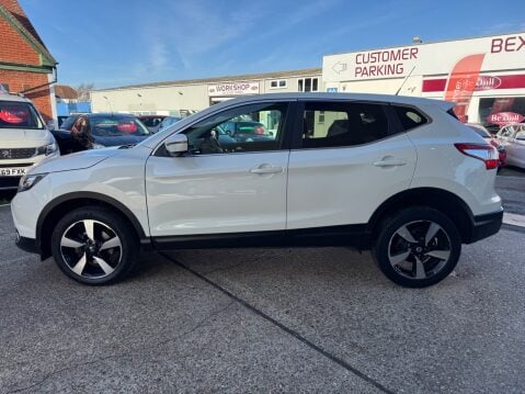 Nissan Qashqai N-CONNECTA DIG-T 5