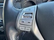 Nissan Qashqai N-CONNECTA DIG-T 13