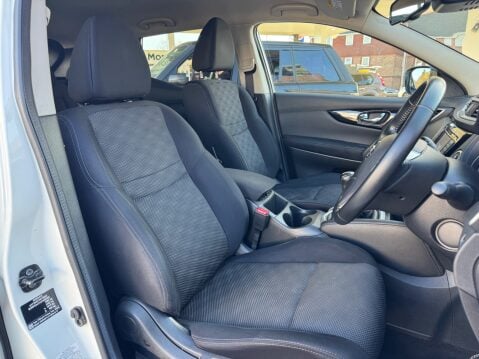 Nissan Qashqai N-CONNECTA DIG-T 3