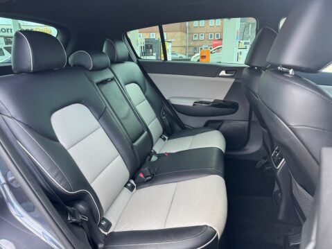 Kia Sportage CRDI GT-LINE DCT ISG 13