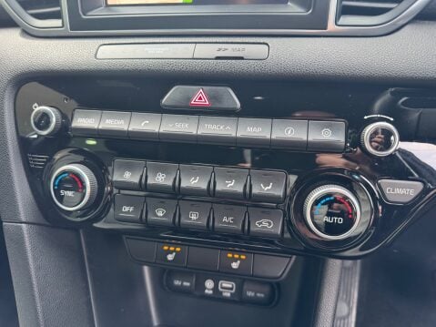 Kia Sportage CRDI GT-LINE DCT ISG 20