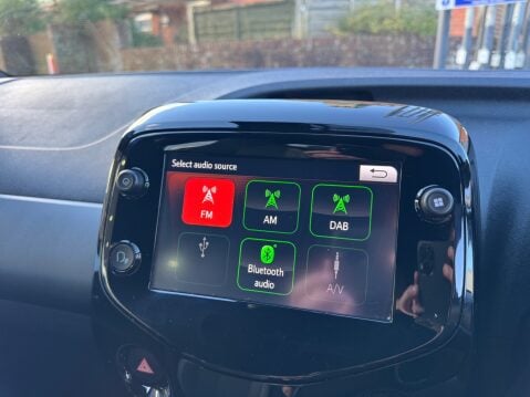 Toyota Aygo VVT-I X-TREND TSS 19