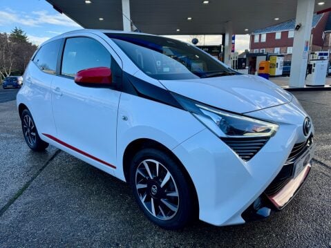 Toyota Aygo VVT-I X-TREND TSS 6