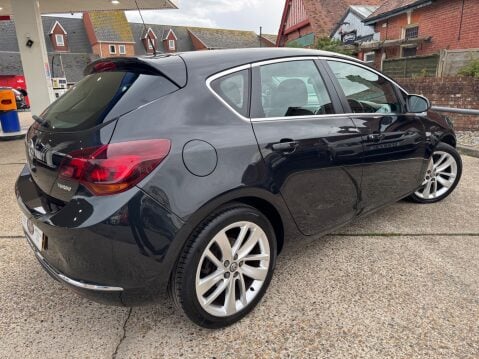 Vauxhall Astra SRI 2