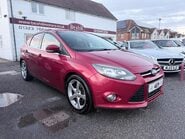 Ford Focus 1.0 ZETEC 4