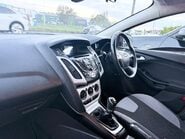 Ford Focus 1.0 ZETEC 8