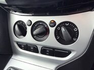 Ford Focus 1.0 ZETEC 13