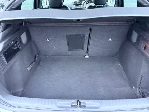 Citroen DS4 E-HDI AIRDREAM DSTYLE 17