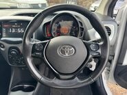Toyota Aygo VVT-I X-PLAY TSS 11