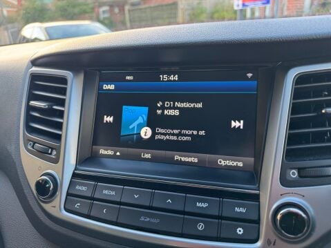 Hyundai TUCSON CRDI PREMIUM BLUE DRIVE 22