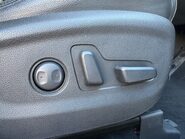 Hyundai TUCSON CRDI PREMIUM BLUE DRIVE 18