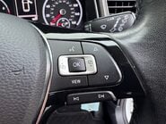 Volkswagen T-Roc SE TSI EVO 14