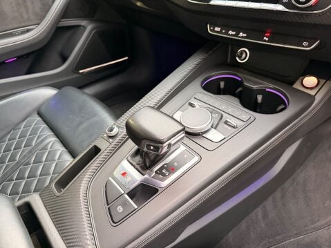 Audi A5 S5 TFSI QUATTRO 17
