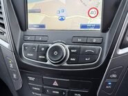 Hyundai SANTA FE PREMIUM CRDI 18