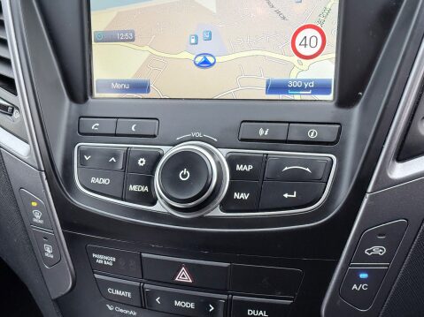 Hyundai SANTA FE PREMIUM CRDI 18