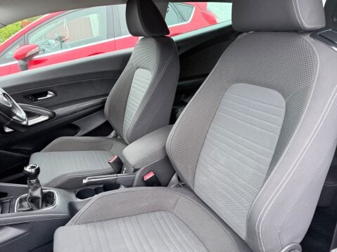 Volkswagen Scirocco GT TDI 10