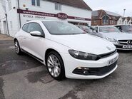 Volkswagen Scirocco GT TDI 4