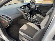 Ford Focus ZETEC 11