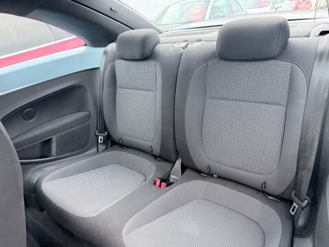 Volkswagen Beetle 1.4 DESIGN TSI 12