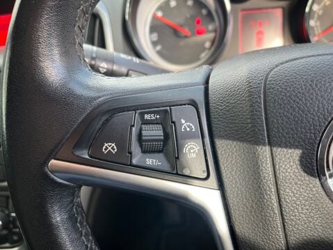 Vauxhall Astra 2.0 CDTI ELITE 12