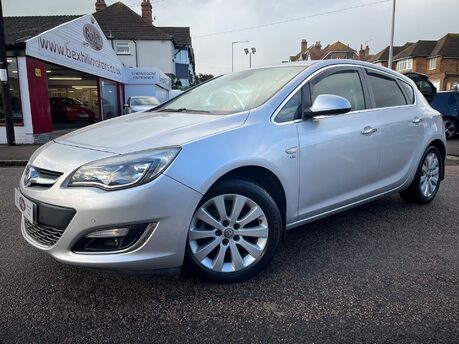 Vauxhall Astra 2.0 CDTI ELITE 