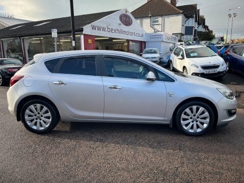 Vauxhall Astra 2.0 CDTI ELITE 7
