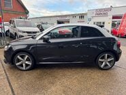 Audi A1 TFSI SPORT 5