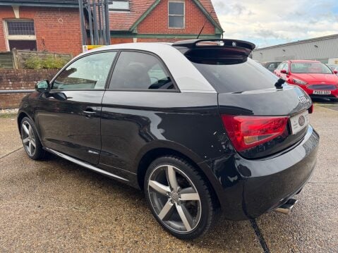 Audi A1 TFSI SPORT 7