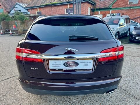 Jaguar XF D PREMIUM LUXURY SPORTBRAKE 9