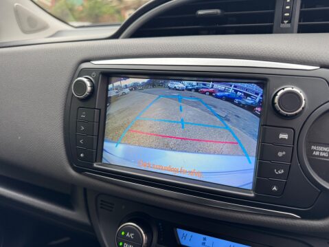 Toyota Yaris VVT-I ICON M-DRIVE S 23