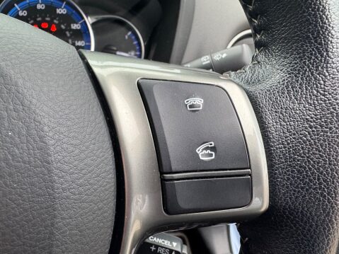 Toyota Yaris VVT-I ICON M-DRIVE S 14