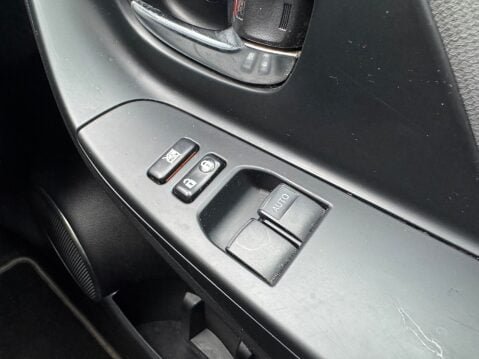 Toyota Yaris VVT-I ICON M-DRIVE S 24