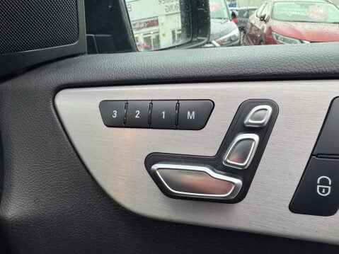 Mercedes-Benz GLE GLE 250 D 4MATIC AMG NIGHT EDITION 17