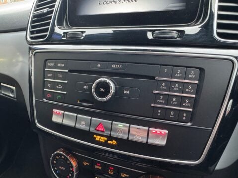 Mercedes-Benz GLE GLE 250 D 4MATIC AMG NIGHT EDITION 19