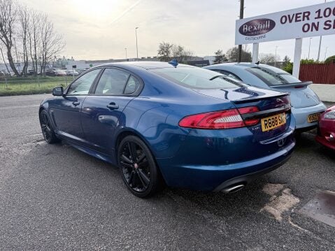 Jaguar XF D V6 R-SPORT BLACK 7