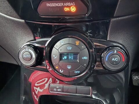Ford Fiesta 1.0 TITANIUM ECOBOOST 14