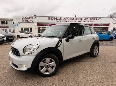 Mini Countryman COOPER 1