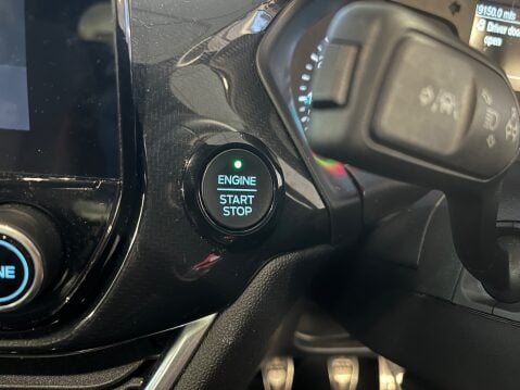 Ford Fiesta 1.0 ST-LINE NAVIGATION 25