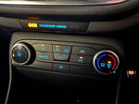 Ford Fiesta 1.0 ST-LINE NAVIGATION 19