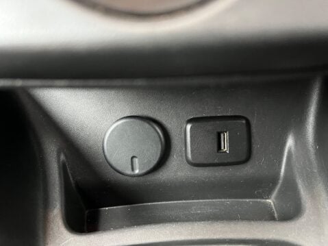 Vauxhall Corsa 1.4 ENERGY 18