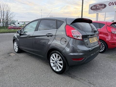 Ford Fiesta 1.0 TITANIUM 7