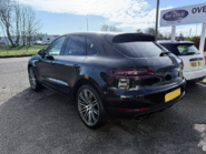 Porsche Macan D S PDK 7