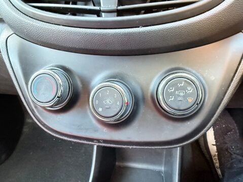 Vauxhall Viva 1.0 SE 13