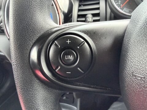 Mini Hatch ONE CLASSIC 20