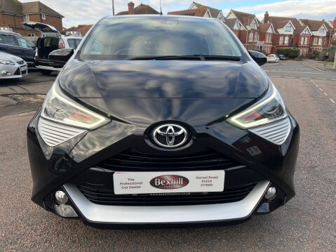 Toyota Aygo 1.0 VVT-I X-CLUSIV 9