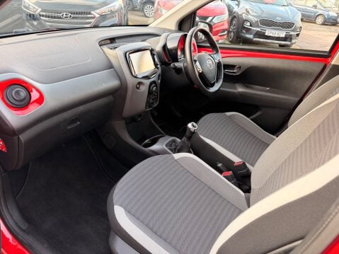 Toyota Aygo VVT-I X-PLAY 9